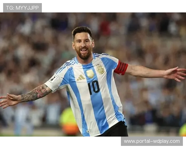 梅西主题公开训练向球迷开放，促进社区互动